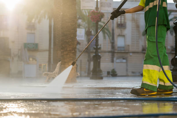 Professional Pressure Washing in Warren, OH